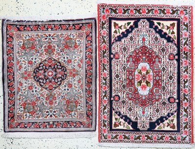 2 Lots Bidjar & Senneh, Persien, Ende 20.Jhd, Wolle auf Baumwolle, ca. 95 x 73 cm, EHZ: 2
