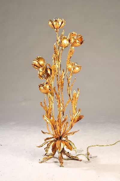 Stehleuchte, Entwurf Hans Kögl, 1980er Jahre, wohl Modell 1771 H, 7 Brennstellen in Form von Blüten, reiches Blattwerk, Messing, H. ca. 135cm, ...