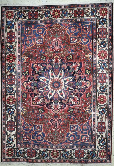 Bachtiar, Persien, Mitte 20.Jhd, Wolle auf Baumwolle, ca. 303 x 212 cm, EHZ: 2