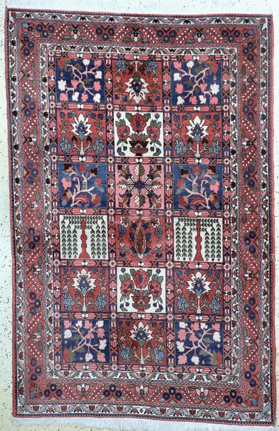 Bachtiar, Persien, Mitte 20.Jhd, Wolle auf Baumwolle, ca. 214 x 139 cm, EHZ: 2