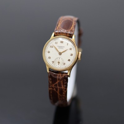IWC Damenarmbanduhr in GG 750/000, Schweiz um 1950, Handaufzug, Boden u. Glasrand aufgedr., silb. Zifferbl. m. arab. Zahlen, gold. Zeiger, kl. Sek. ...