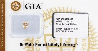 Loser Diamanttropfen, 0.51 ct Natural Fancy Light Yellowish Brown, 5.96 x 4.95 x 2.79 mm, eingeschweißt, mit GIA-Expertise