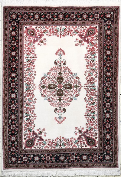 Täbriz fein(50 Raj), Persien, Ende 20.Jhd, Korkwolle mit Seide, ca. 153 x 108 cm, ca. 500.000 Kn/qm, EHZ: 1-2
