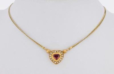 14 kt Gold Rhodolith-Brillant-Collier, GG 585/000, herzf. Mittelteil, mittig facett. Rhodolith-Herz ca. 0.50 ct, 16 Brillanten zus. ca. 0.16 ct ...