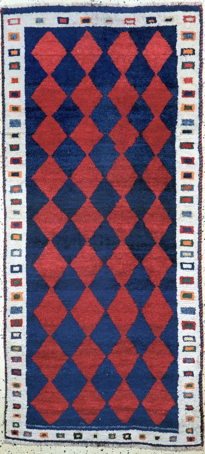 Gabbeh alt, Persien, Mitte 20.Jhd, Wolle auf Wolle, ca. 185 x 85 cm, EHZ: 2