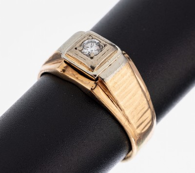 14 kt Gold Brillant-Ring, GG/WG 585/000, Ringschultern l. strukt., in WG gefasster Brillant ca. 0.18 ct Weiß/si, RW 62, ca. 10.4 g