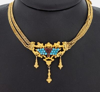 Biedermeier Türkis-Granat-Collier, um 1850-60, Silber verg., Mittelteil aus Voluten und Rocaillen mit bewegl. Abhängung, kl. runde Türkiscabochon, ...