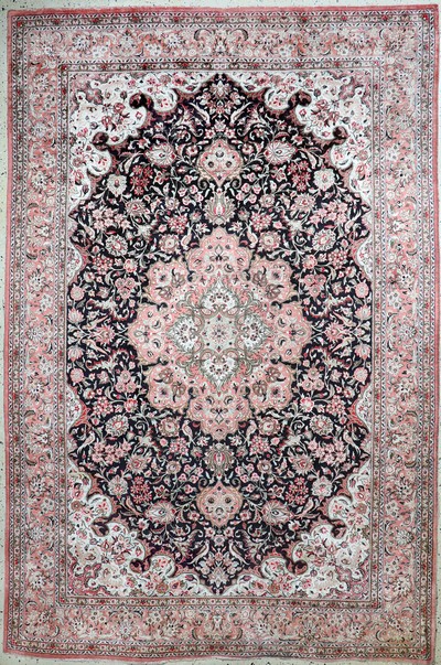 Ghom Seide, Persien, Mitte 20.Jhd, reine Naturseide, ca. 300 x 200 cm, EHZ: 3
