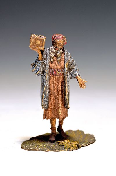 Wiener Bronze, Orientalischer Händler, sign. Karl Fuhrmann, bunt staffiert, H.ca. 8.5 cm