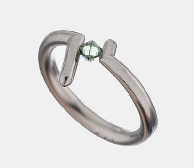 Platin Diamant-Ring, facett. blauer Diamant(beh.), RW 55, ca. 9.6 g, lt. Einlieferer Einzelanfertigung