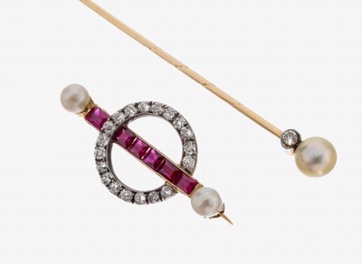 14 kt Gold Konvolut Brosche und Nadel mit Farbsteinen und Diamanten, GG 585/000, um 1900, 1 x stabförm. mit Kreiselement, Altschliffdiamanten zus. ...