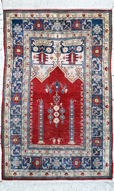 Hereke Seide fein signiert, Türkei, Mitte 20.Jhd, reine Naturseide"Metallbroschiert", ca. 95 x 62 cm, ca. 1 Mio Kn/qm, EHZ: 2
