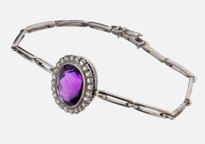 14 kt Gold und Platin Amethyst-Diamant- Armband, um 1900, WG 585/000 und Pt gepr., Mittelteil aus älterem Zusammenhang, Amethyst zus. ca. 7.00 ct, ...