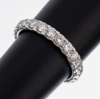 14 kt Gold Brillant-Memoryring, WG 585/000, 23 Brillanten zus. ca. 1.79 ct (grav.) Weiß/vs-si, RW 54, ca. 3.0 g