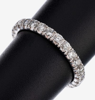 14 kt Gold Brillant-Memoryring, WG 585/000,27 Brillanten zus. ca. 1.20 ct (grav.) feines Weiß-Weiß/vs-si, RW 54, ca. 2.5 g