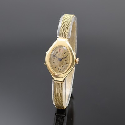 Frühe Damenarmbanduhr in GG 585/000 am GG 585/000 Milanaiseband, Schweiz um 1915, Handaufzug, ovales Scharniergeh. m. abgeflachten Seiten, gold. ...