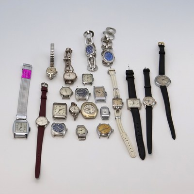 21 Damenarmbanduhren in Stahl/verchromt verschiedener Marken, Schweiz/Deutschland/ USA um 1930 - 1970, 3 x Automatik, 18 x Handaufzug, ...