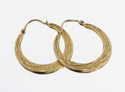 Paar 14 kt Gold Ohrcreolen, GG 585/000, D. ca. 2.4 cm, ca. 2.4 g