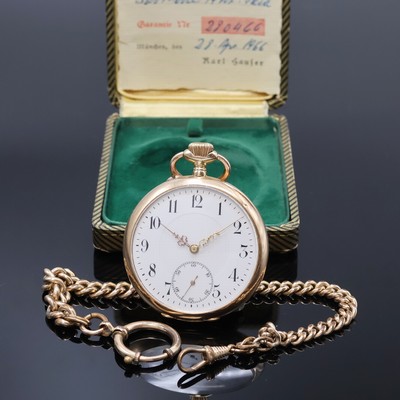 Offene Herrentaschenuhr in RG 585/000, Schweiz um 1910, guill. Geh., Metallcuv., Emailzifferbl. m. arab. Zahlen, kl. Sek. bei 6, Zeiger teilw. ...