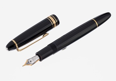 MONTBLANC Füller, Meisterstück, Korpus schwarzer Hartlack, Monturen Metall verg., Feder, Stärke M, GG/WG 585/000