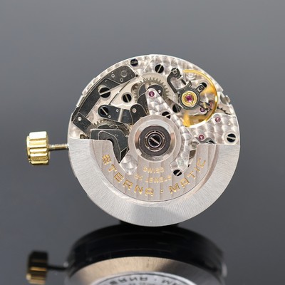 ETERNA-MATIC Armbandchronometer-Werk Kaliber ETA 7751, Schweiz um 1995, Automatik, 25 St., gebl. Schr., silb. Zifferbl. m. gold. Std.-Ind., ...