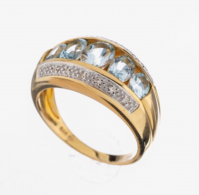 14 kt Gold Topas-Diamant-Ring, GG 585/000, 5 ovalfacett. Blautopase (beh.) zus. ca. 3.0 ct, 14 8/8-Diamanten zus. ca. 0.07 ct Weiß/p, RW 60, ca. ...