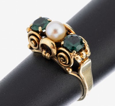 14 kt Gold Turmalin-Perl-Ring, GG 585/000, mittig Zuchtperle, seitl. 2 facett. Turmaline,besch., RW 54, ca. 4.5 g, sign. SPIRO