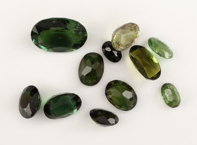 Lot 11 lose facett. Turmaline zus. ca. 11.32 ct, in versch. Größen, Formen und Farbnuancen
