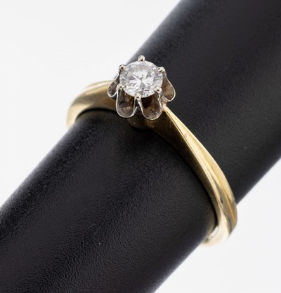 14 kt Gold Brillant-Ring, GG/WG 585/000, in WG gefasster Brillant ca. 0.25 ct feines Weiß/vs, RW 58, ca. 3 g, mit persönlicher Inschrift