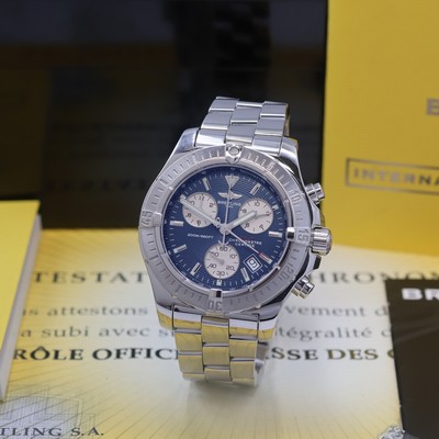 BREITLING Colt Armbandchronograph Referenz A73380, quarz, Chronometer in Edelstahl inkl. Gliederband m. Faltschl., Boden und Krone verschr., blaues, ...