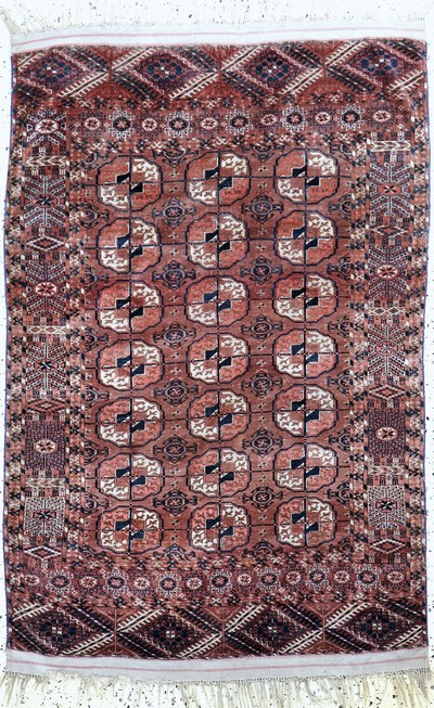 Tekke antik, Turkmenistan, 19.Jhd, Wolle auf Wolle, ca. 150 x 110 cm, EHZ: 3