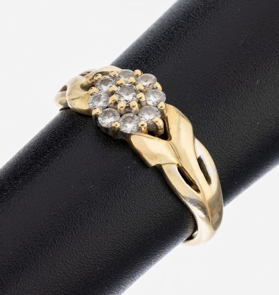 14 kt Gold Brillant-Ring, GG/WG 585/000, 9 Brillanten zus. ca. 0.30 ct Weiß/p, RW 57, ca.3.1 g