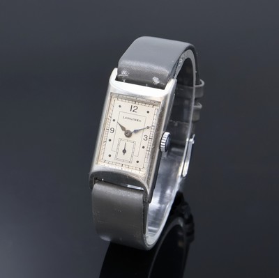 LONGINES Kaliber 25.17 rechteckige Armbanduhr in Stahl, Schweiz um 1936, Handaufzug, 2- teil. Geh. dell., Boden aufgedr., silb. Zifferbl. ...
