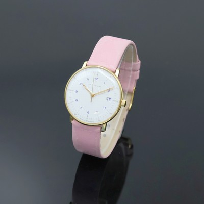 JUNGHANS Max Bill vergoldete Armbanduhr, Deutschland um 2015, quarz, 2-tlg., verg. Stahlgeh., Boden 4-fach verschr., creme-farb. Zifferbl., blaue ...
