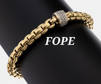 18 kt Gold FOPE Brillant-Armband, GG/WG 750/000, Modell Flex-It, WG-Element mit Brillanten zus. ca. 0.50 ct feines Weiß -Weiß/vs, D. ca. 5 cm, ca. ...