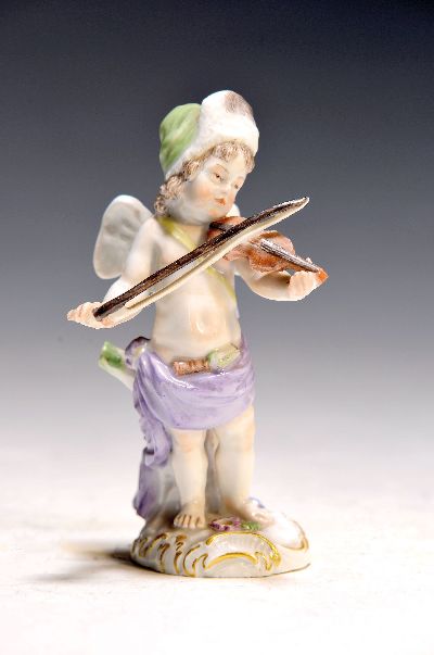 Porzellanfigur, Meissen, um 1924-33, verkleidete Amorette mit Violine, Entwurf Michel Victor Acier, l. best., polychrom bemalt, Goldstaffage, H. ca. ...