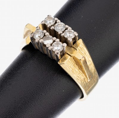 14 kt Gold Brillant-Ring, GG/WG 585/000, 6 in WG gefasste Brillanten zus. ca. 0.30 ct Weiß/si, RW 53, ca. 6.5 g