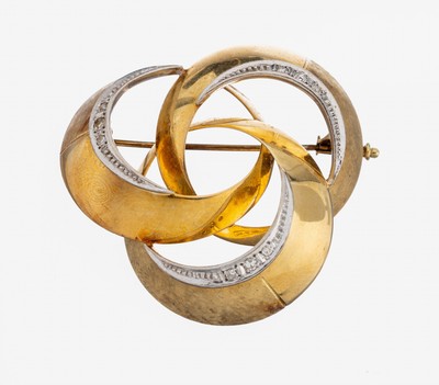 14 kt Gold Diamant-Brosche, GG/WG 585/000, part. sat., geschwungenes Design, 9 8/8- Diamanten zus. ca. 0.12 ct (grav.) Weiß/si, ca. 4.3 x 4 cm, ca. ...