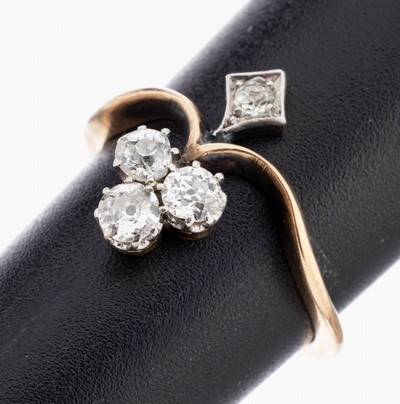 14 kt Gold Jugendstil Diamant-Ring, um 1900, GG 585/000, feine zarte Ausführung, 4 Altschliffdiamanten zus. ca. 0.60 ct Weiß-l.get.Weiß/si-p, RW ...