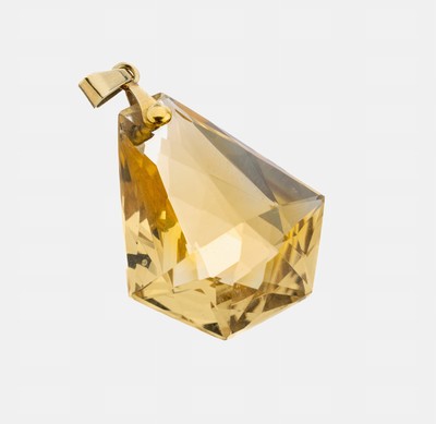 14 kt Gold Citrin-Anhänger, GG 585/000, Citrin im Fantasieschliff ca. 70 ct, L. ca. 5 cm, 16.3 g