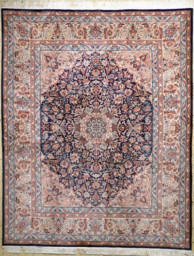 Esfahan fein, China, Ende 20.Jhd, Korkwolleauf Baumwolle, ca. 250 x 200 cm, Reinigungsbedürftig, EHZ: 1-2
