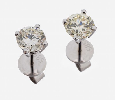 Paar 14 kt Gold Diamant-Ohrstecker, WG 585/000, 1 Brillant und 1 Altschliffdiamant zus. ca. 1.75 ct Getönt-Gelb/vs-si, ca. 2.0 g