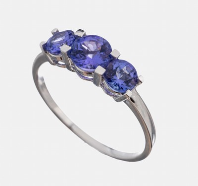 18 kt Gold Tansanit-Ring, WG 750/000, 3 rundfacett. Tansanite zus. ca. 1.80 ct, RW 62,ca. 3.5 g