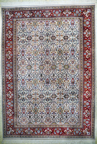 Täbriz Tabatabai, Indien, Ende 20.Jhd, Wolle auf Baumwolle, ca. 360 x 250 cm, EHZ: 2