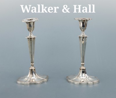 Paar WALKER & HALL Kerzenleuchter, Sheffield, 1946, 925er Silber gefüllt, klassisches zeitloses Design, konisches zulaufende Form, mehrmassiger ...