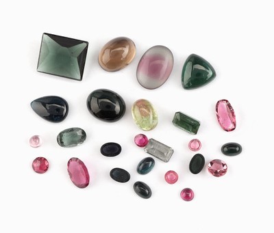 Lot 25 lose Turmaline, zus. ca. 33.27 ct, versch. Schliffformen, Größen und Farben