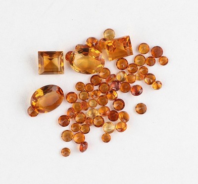 Lot lose Citrine, zus. ca. 6.43 ct, versch. Schliffformen, Größen und Farbnuancen