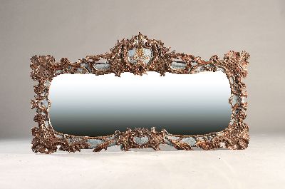 Barocker Prunkspiegel, ausgehendes 18.Jh., opulenter Rahmen mit plastischen Stilelementen aus Muschelwerk, Spiegelglas sekundär, ca. 82x154 cm, EZ 2