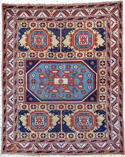 Antiker Bergama, Türkei, um 1900, Wolle auf Wolle, ca. 180 x 145 cm, EHZ: 2-3, (restauriert)