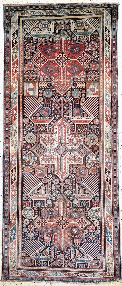 Antiker Kazak"Akstafa", Kaukasus, 19.Jhd, Wolle auf Wolle, ca. 285 x 120 cm, EHZ: 3(restauriert)